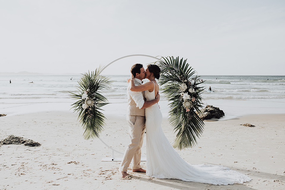 Gold Coast Beach Elopement - Hitched In Paradise - Coolangatta