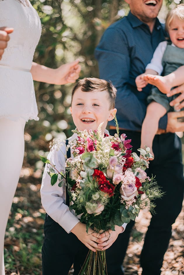 BPboylaughflowersP BPboylaughflowersP