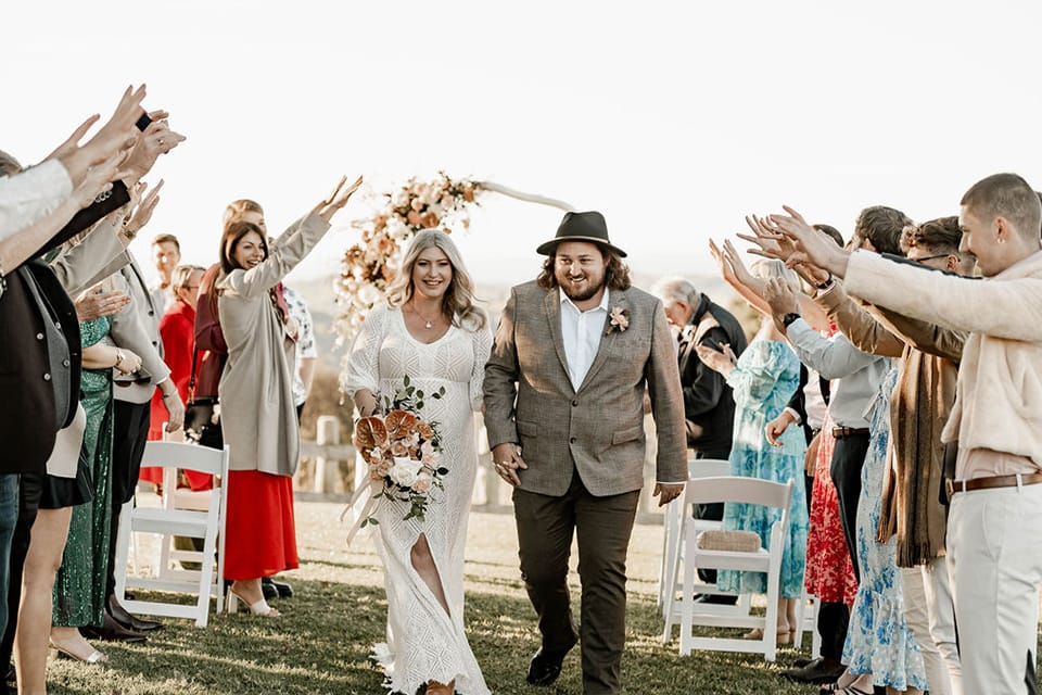LaLu7 Bramblewood Farm Micro Wedding