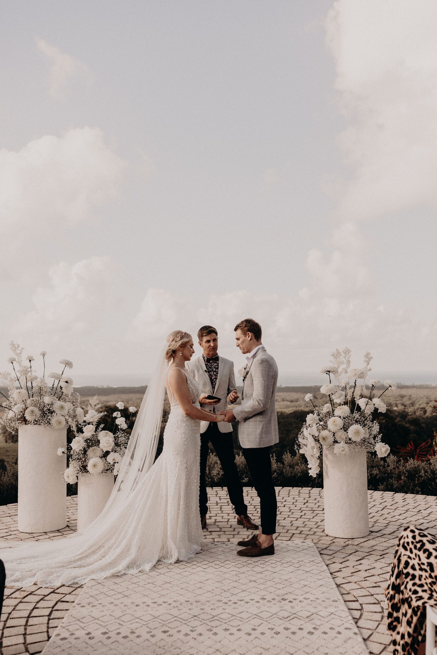 HIP Elopement and Wedding Styling Guide | ErinBenPlinths scaled